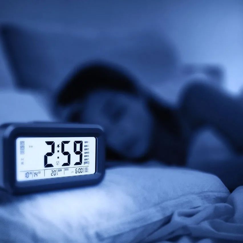 长期熬夜，正在慢慢毁掉你<